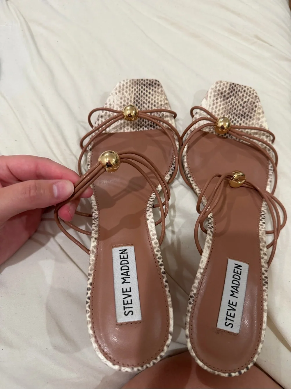 Steve Madden Tan & Beige Snake-Print Strappy Slide Sandals